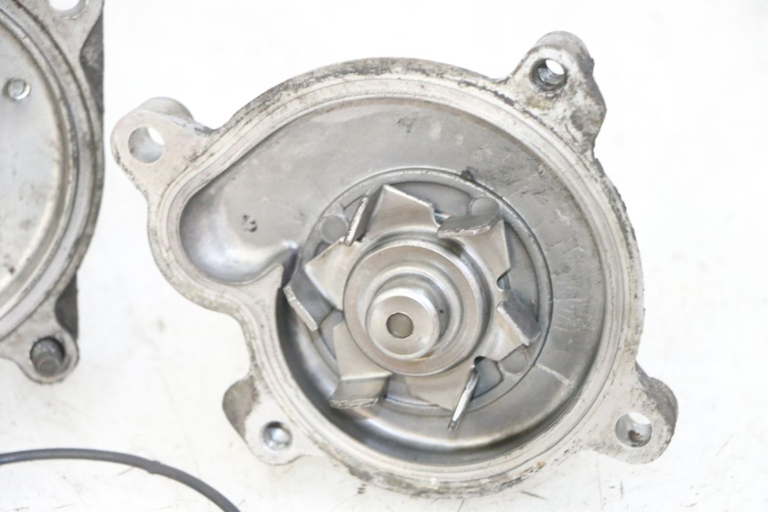 photo de BOMBA AGUA YAMAHA FZS FAZER 600 (2001 - 2003)