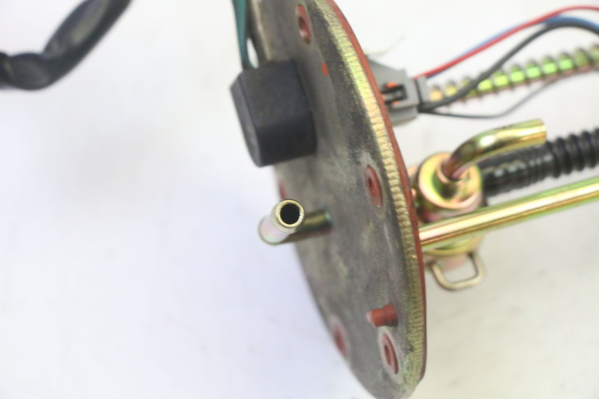 photo de BOMBA GASOLINA QUADRO 4 4D 350 (2015 - 2018)