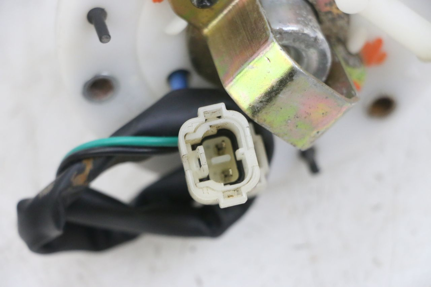 photo de BOMBA DE COMBUSTIBLE KYMCO AGILITY 16+ 4T 50 (2018 - 2023) - Vista general del producto