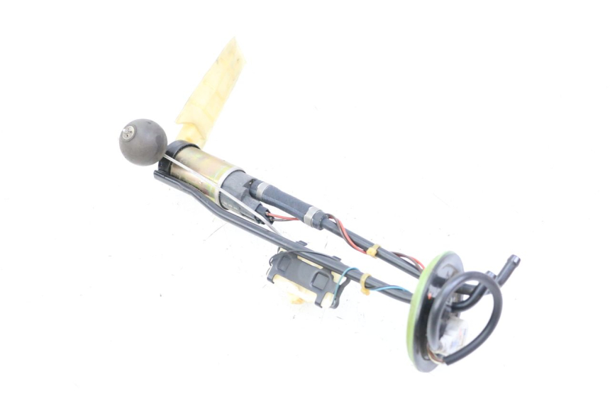 photo de BOMBA GASOLINA BMW C1 125 (2000 - 2003)