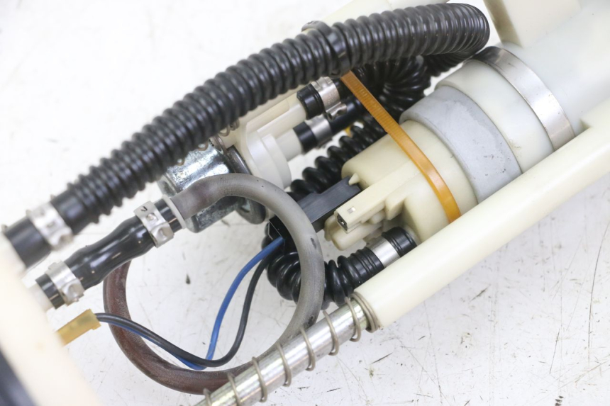 photo de BOMBA GASOLINA PEUGEOT ELYSTAR 125 (2002 - 2007)