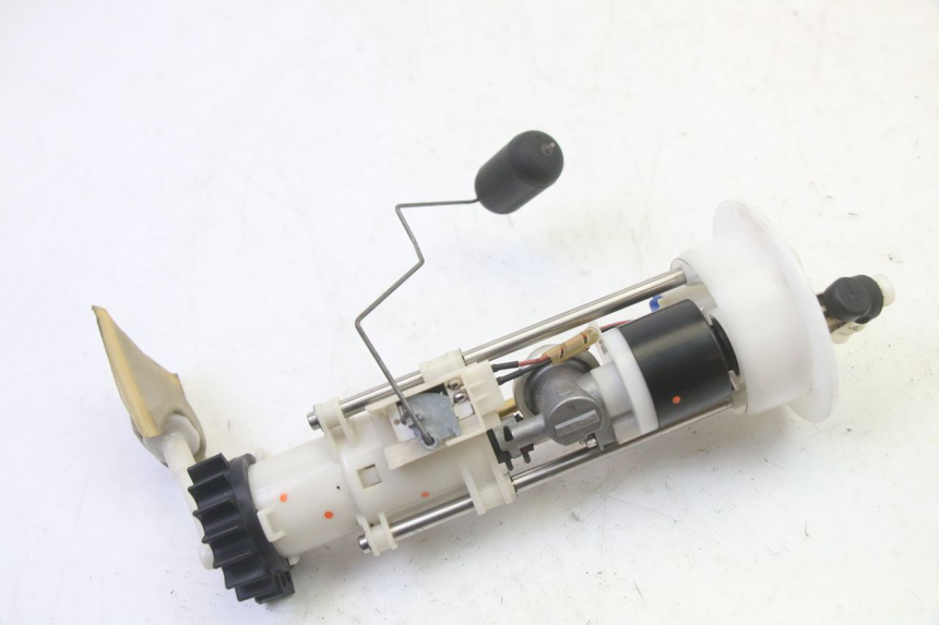 photo de BOMBA DE COMBUSTIBLE HONDA FES S-WING SWING ABS 125 (2007 - 2015)