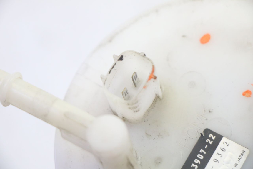 photo de BOMBA DE COMBUSTIBLE YAMAHA FJR ABS 1300 (2006 - 2012) - Primer plano técnico