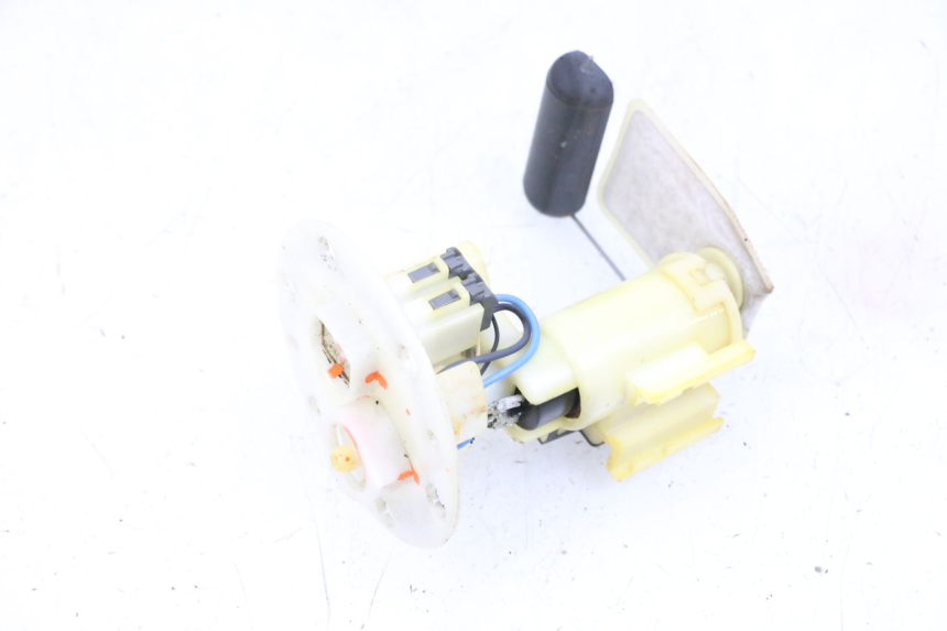 photo de BOMBA GASOLINA MBK FLAME X 125 (2007 - 2016) - Recambio usado revisado