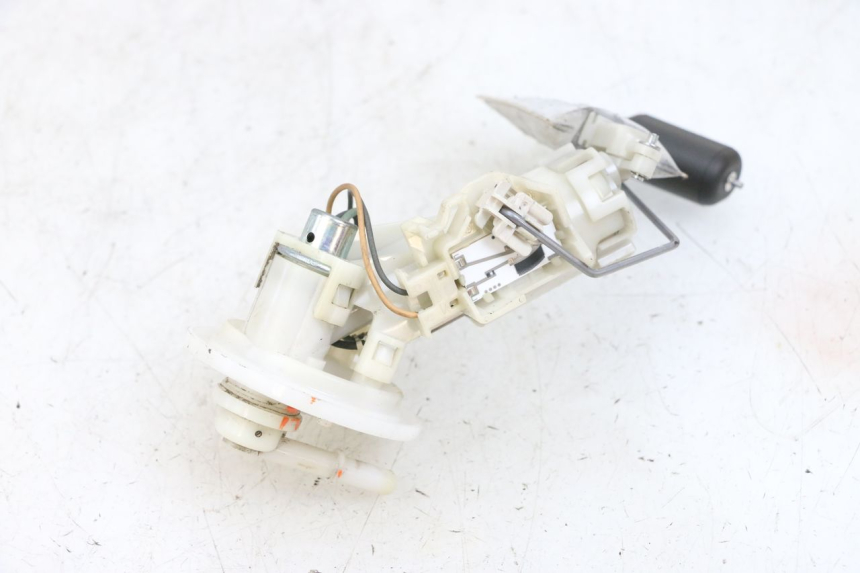 photo de BOMBA GASOLINA MBK FLIPPER 115 (2013 - 2017) - Detalle de la pieza