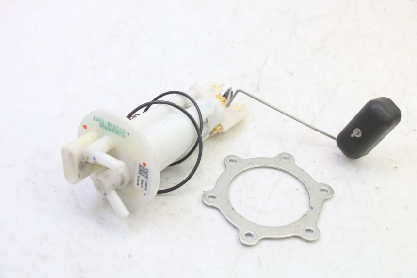 photo de BOMBA GASOLINA BMW G310 R 310 (2016 - 2020)
