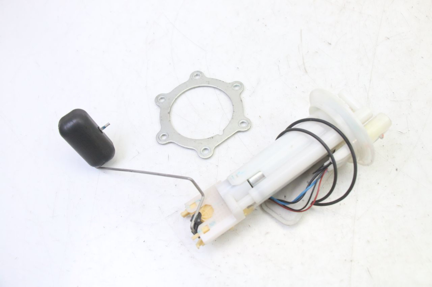photo de BOMBA GASOLINA BMW G310 R 310 (2016 - 2020)