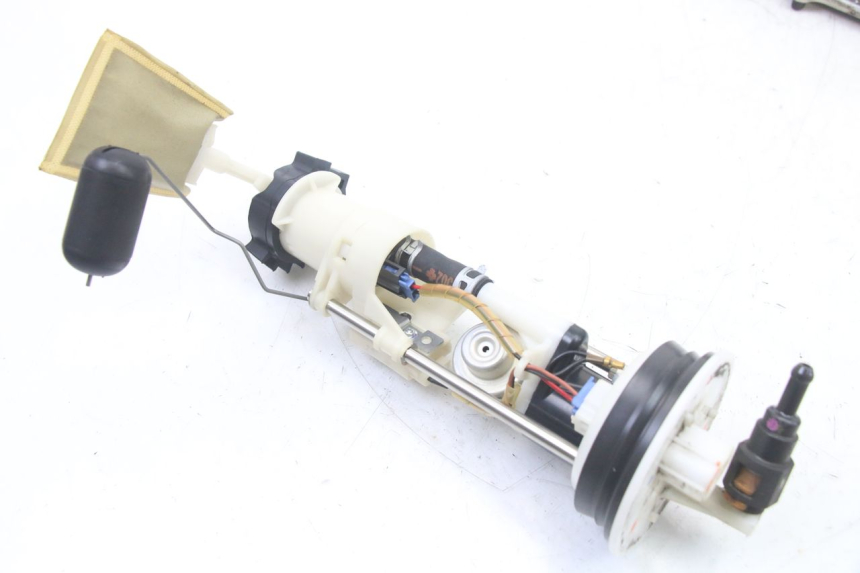 photo de BOMBA DE COMBUSTIBLE HONDA FES S-WING SWING ABS 125 (2007 - 2015)