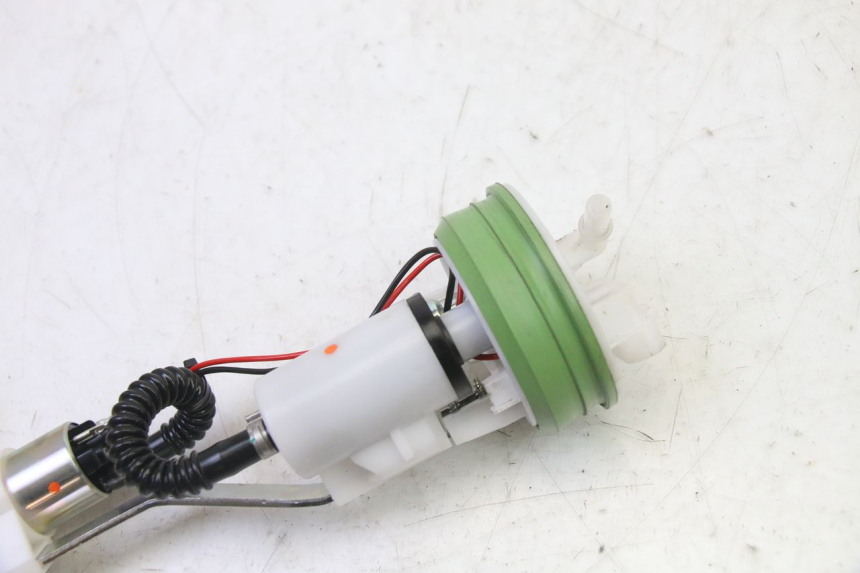 photo de BOMBA GASOLINA PIAGGIO MP3 HPE 310 (2024 - 2025)