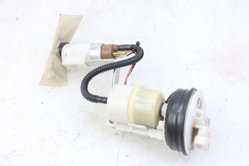 photo de BOMBA GASOLINA PIAGGIO MP3 LT 300 (2010 - 2016)