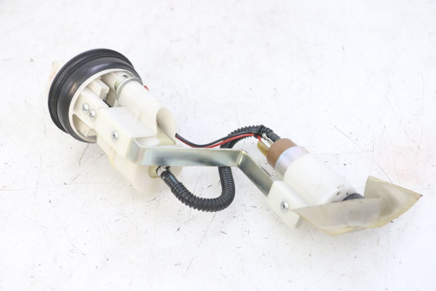 photo de BOMBA GASOLINA PIAGGIO MP3 LT 300 (2010 - 2016)