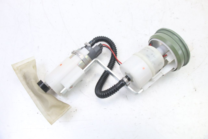 photo de BOMBA DE COMBUSTIBLE PIAGGIO MP3 500 (2014 - 2016)