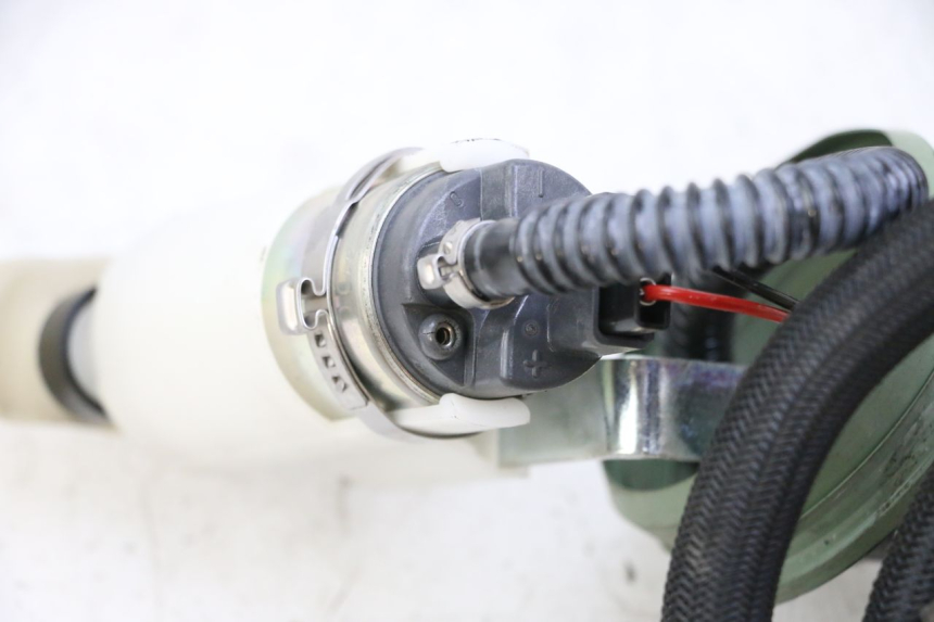 photo de BOMBA DE COMBUSTIBLE PIAGGIO MP3 500 (2014 - 2016)