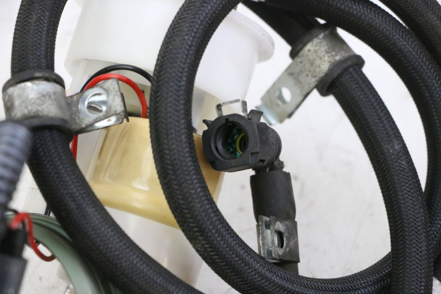 photo de BOMBA DE COMBUSTIBLE PIAGGIO MP3 500 (2014 - 2016)