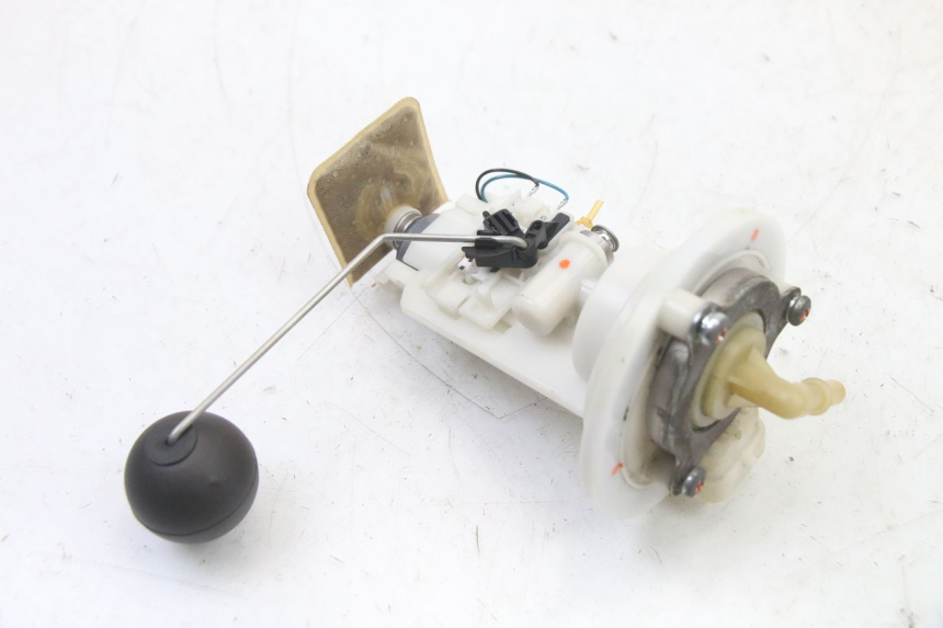 photo de BOMBA DE COMBUSTIBLE PEUGEOT CITYSTAR 125 (2011 - 2017)