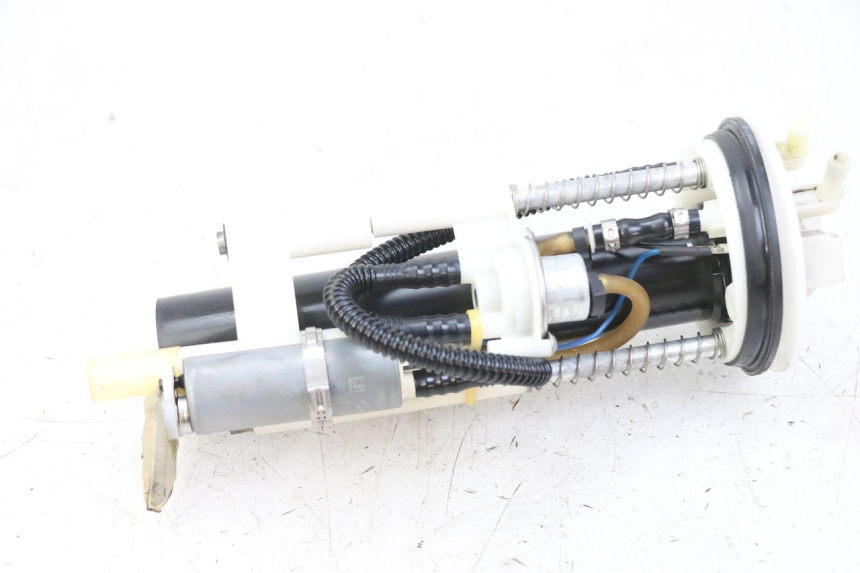 photo de BOMBA GASOLINA PEUGEOT SATELIS 125 (2013 - 2018)