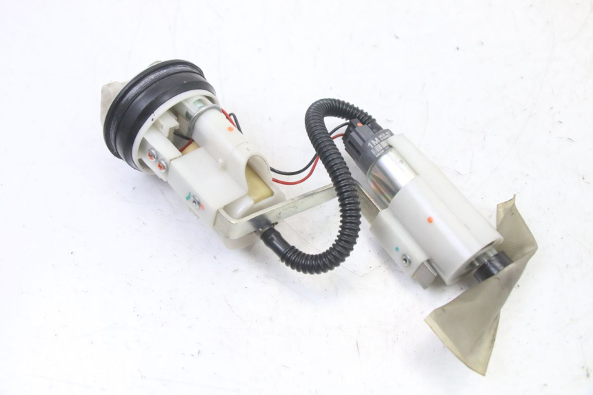 photo de BOMBA DE COMBUSTIBLE PIAGGIO MP3 LT 400 (2007 - 2012)
