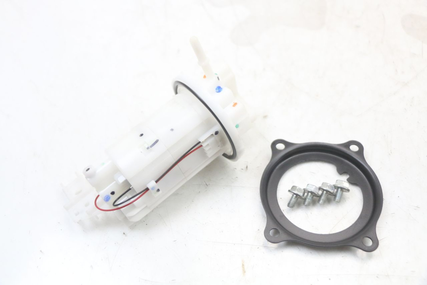 photo de BOMBA GASOLINA ROYAL ENFIELD SCRAM 411 (2022 - 2024)