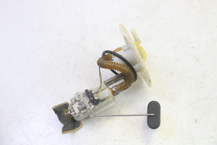 photo de BOMBA GASOLINA DAELIM S1 125 (2007 - 2016) - Otra perspectiva