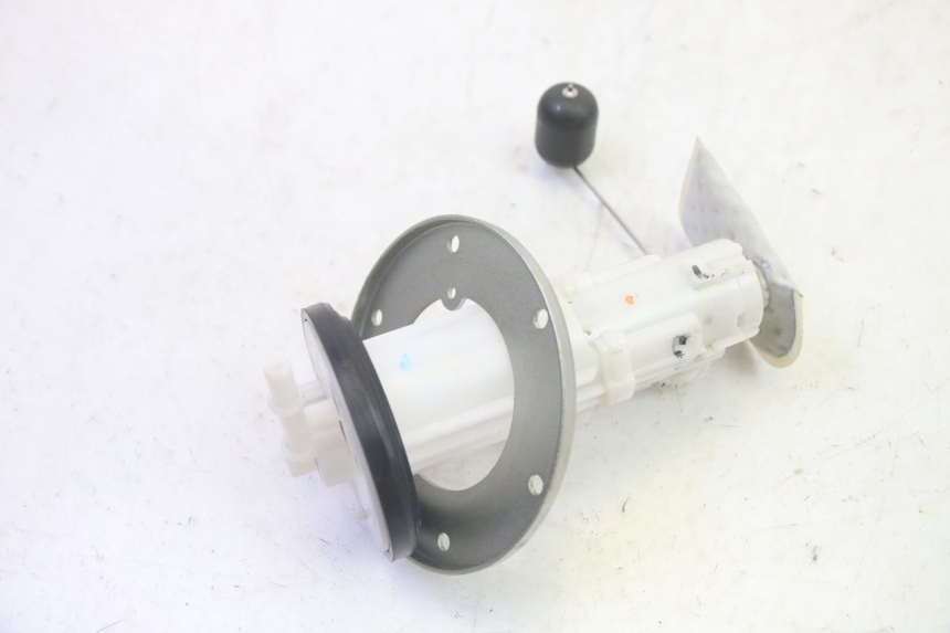 photo de BOMBA GASOLINA JM MOTORS SANTANA EVO 50 (2024 - 2026) - Primer plano técnico