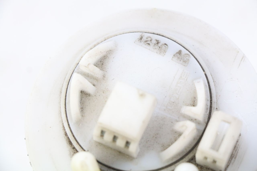 photo de BOMBA GASOLINA PEUGEOT SATELIS COMPRESSOR K15 125 (2006 - 2009)