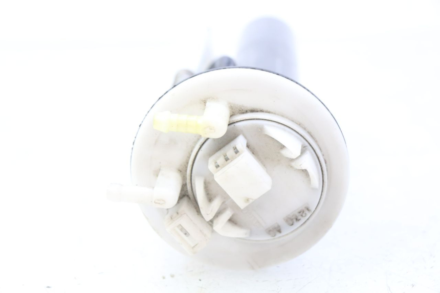 photo de BOMBA GASOLINA PEUGEOT SATELIS COMPRESSOR K15 125 (2006 - 2009)