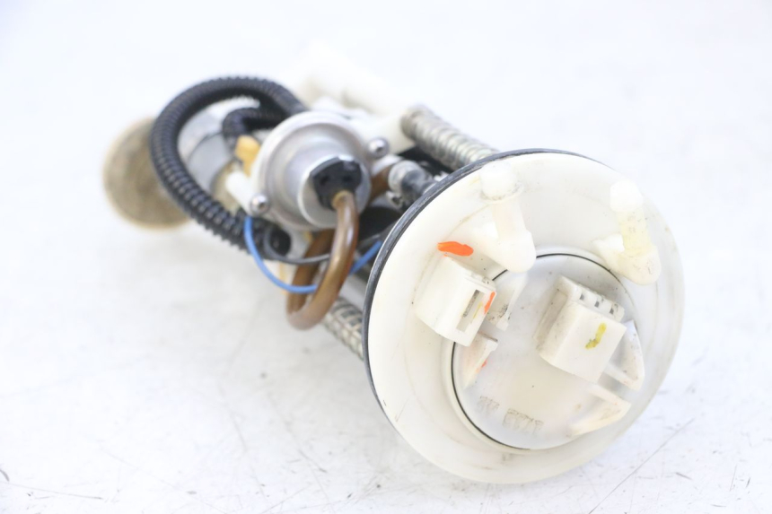 photo de BOMBA GASOLINA PEUGEOT SATELIS 125 (2013 - 2018)