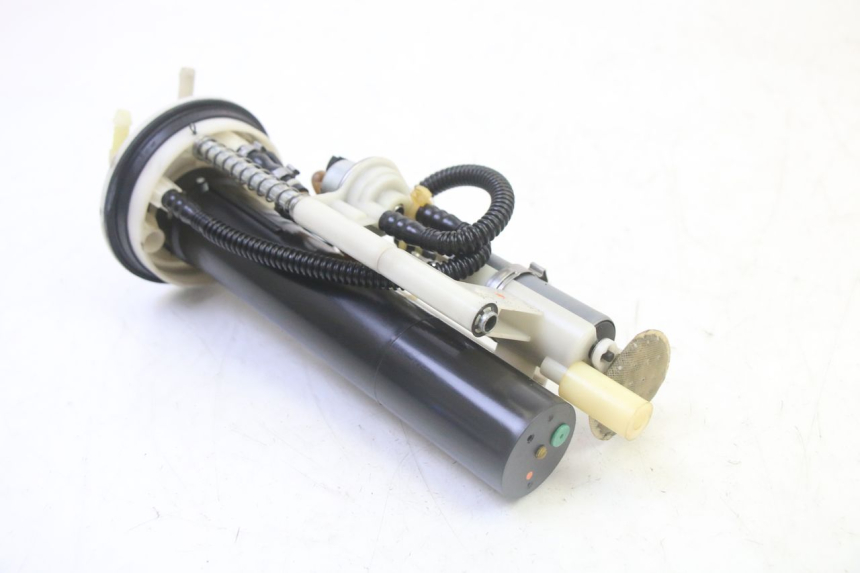 photo de BOMBA GASOLINA PEUGEOT SATELIS 125 (2013 - 2018)