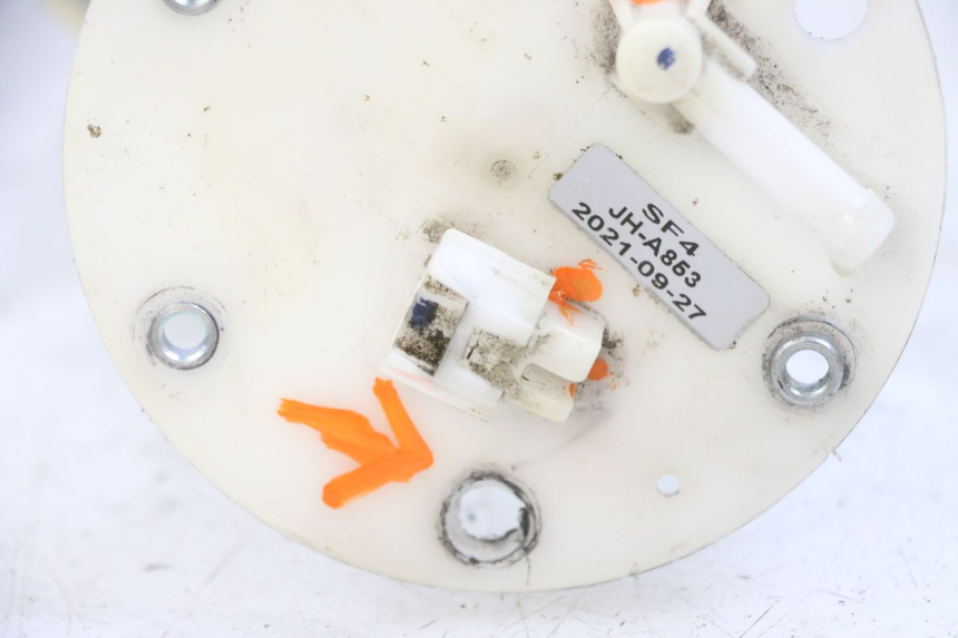 photo de BOMBA GASOLINA PEUGEOT SPEEDFIGHT 4 4T EFI 50 (2021 - 2025) - Marcados y referencias originales