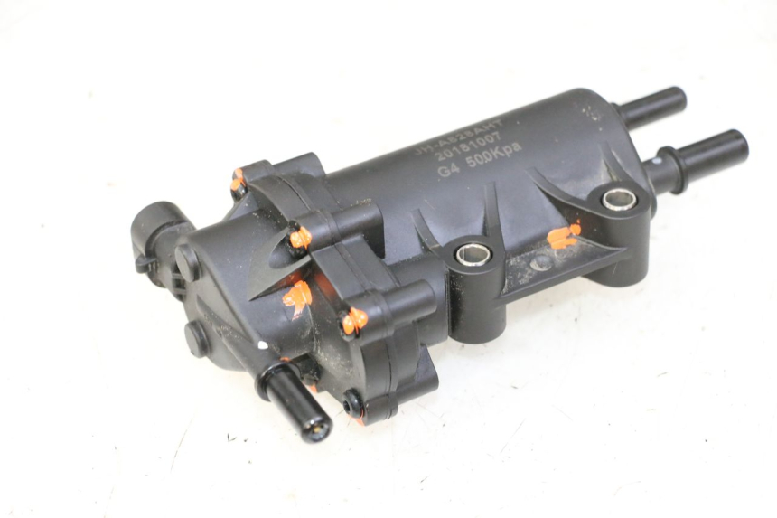 photo de BOMBA GASOLINA PEUGEOT STREETZONE I 2T 50 (2018 - 2020)