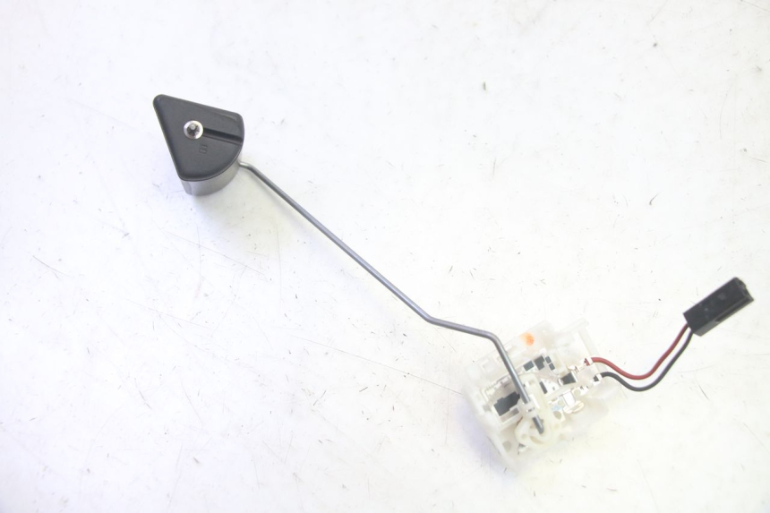 photo de BOMBA GASOLINA YAMAHA TDM ABS 900 (2002 - 2014) - Recambio usado revisado