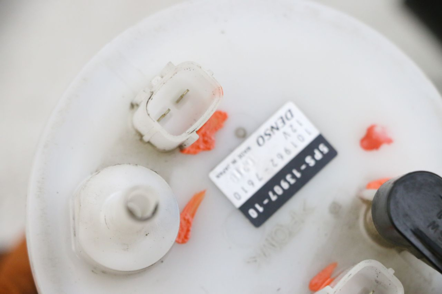 photo de BOMBA GASOLINA YAMAHA TDM ABS 900 (2002 - 2014) - Zoom estado de uso