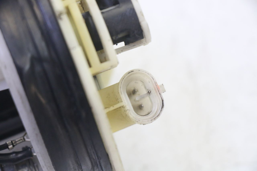 photo de BOMBA DE COMBUSTIBLE YAMAHA X-MAX XMAX 250 (2006 - 2009)