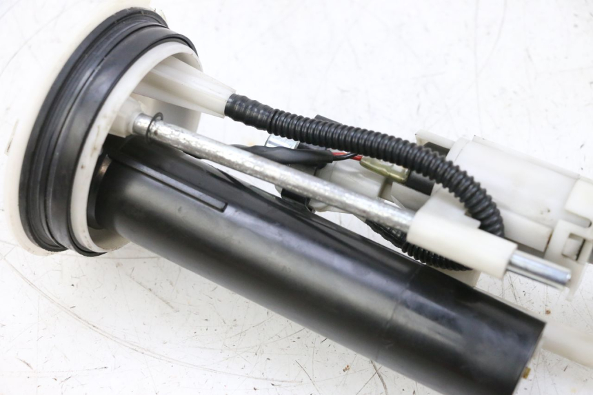 photo de BOMBA DE COMBUSTIBLE YAMAHA XMAX X-MAX 125 (2006 - 2009) - Detalle de la pieza