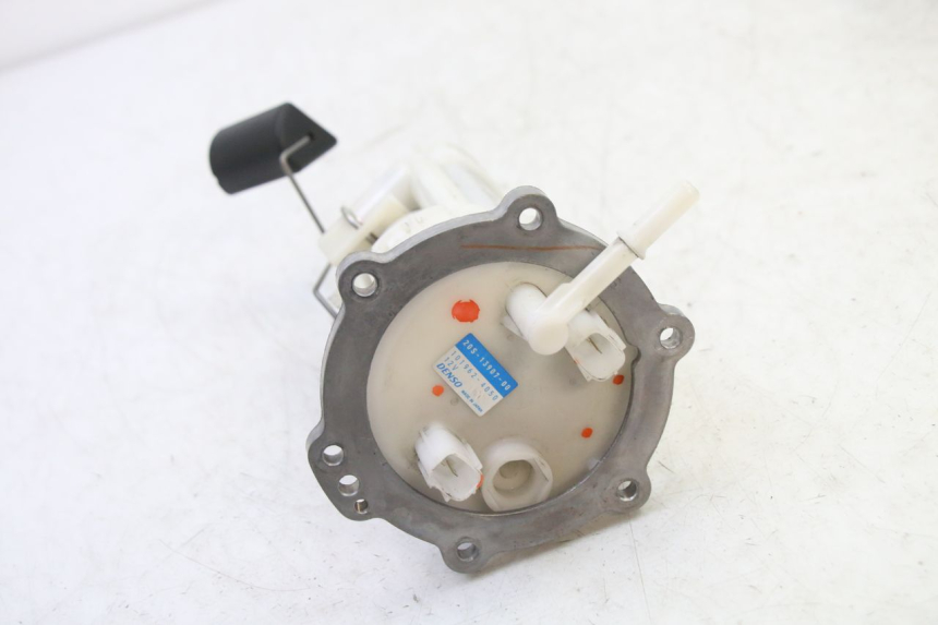photo de BOMBA GASOLINA YAMAHA XJ6 ABS 600 (2008 - 2016)