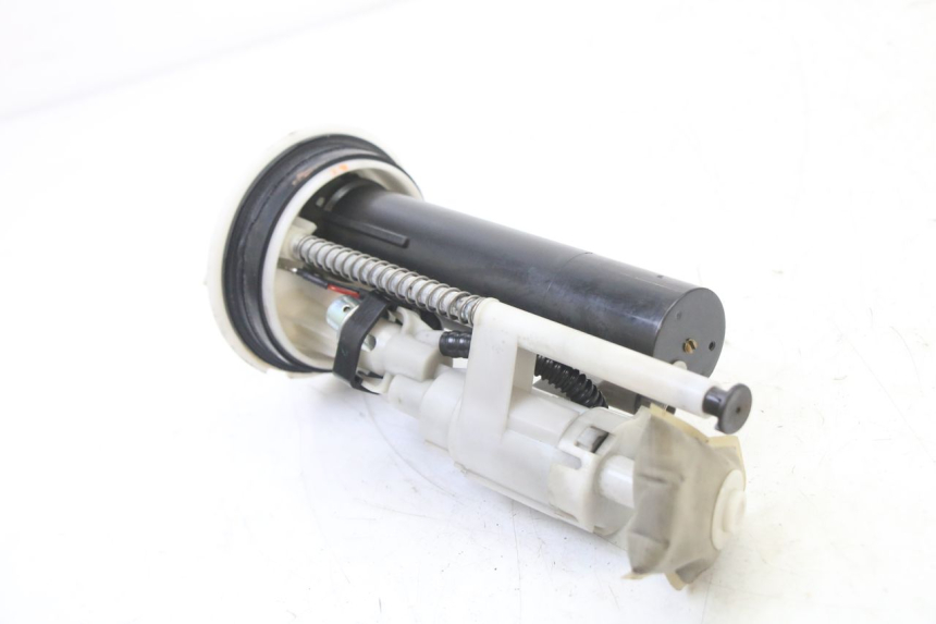 photo de BOMBA DE COMBUSTIBLE YAMAHA XMAX X-MAX 125 (2006 - 2009)