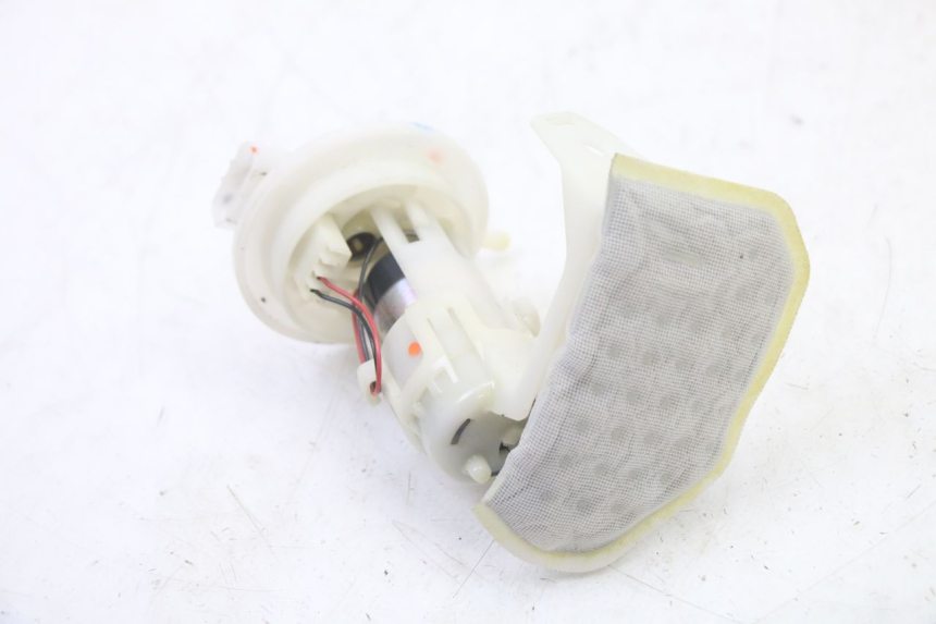 photo de BOMBA DE COMBUSTIBLE PIAGGIO ZIP 4T 50 (2018 - 2020) - Primer plano técnico