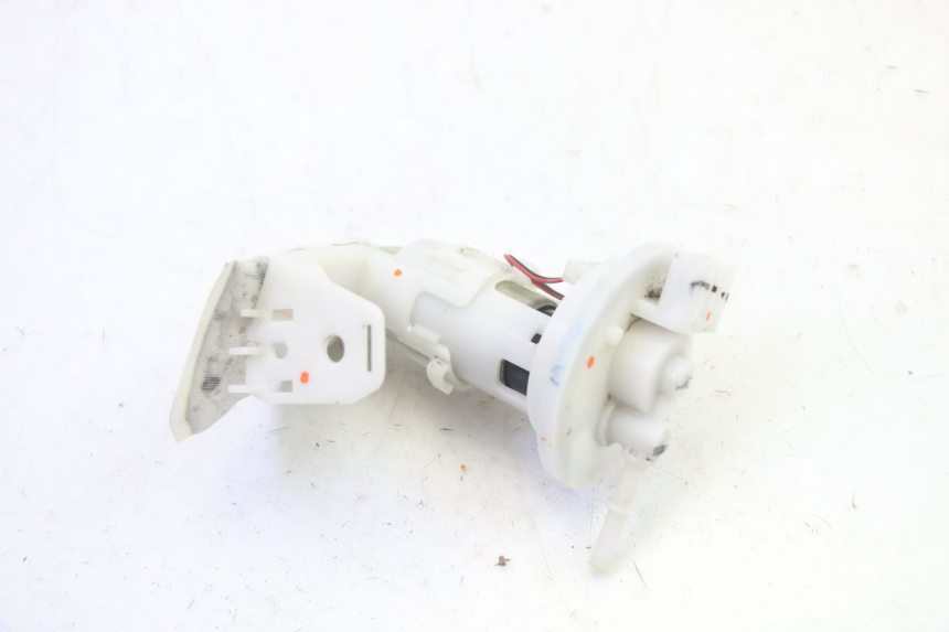 photo de BOMBA DE COMBUSTIBLE PIAGGIO ZIP 4T 50 (2018 - 2020) - Otra perspectiva