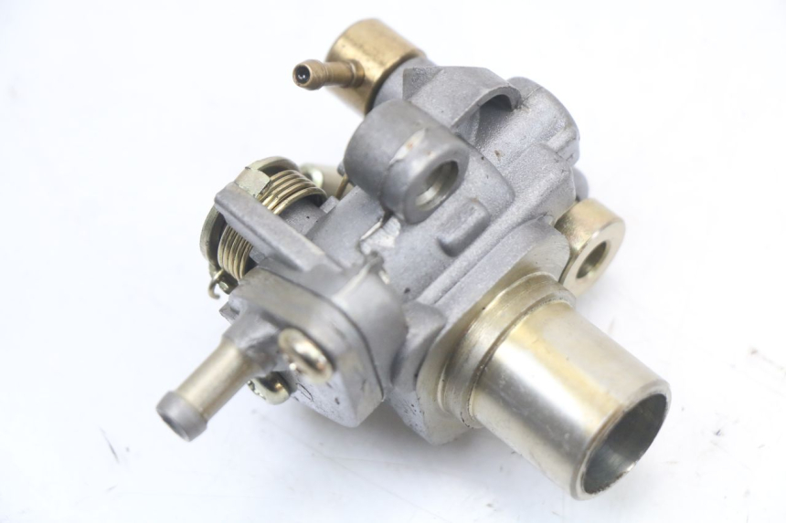 photo de BOMBA ACEITE DAELIM A-FOUR 2T 50 (2005 - 2012)