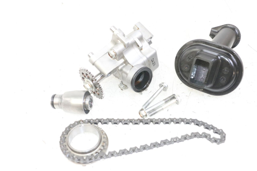 photo de BOMBA ACEITE HONDA CB R 1000 (2018 - 2023)
