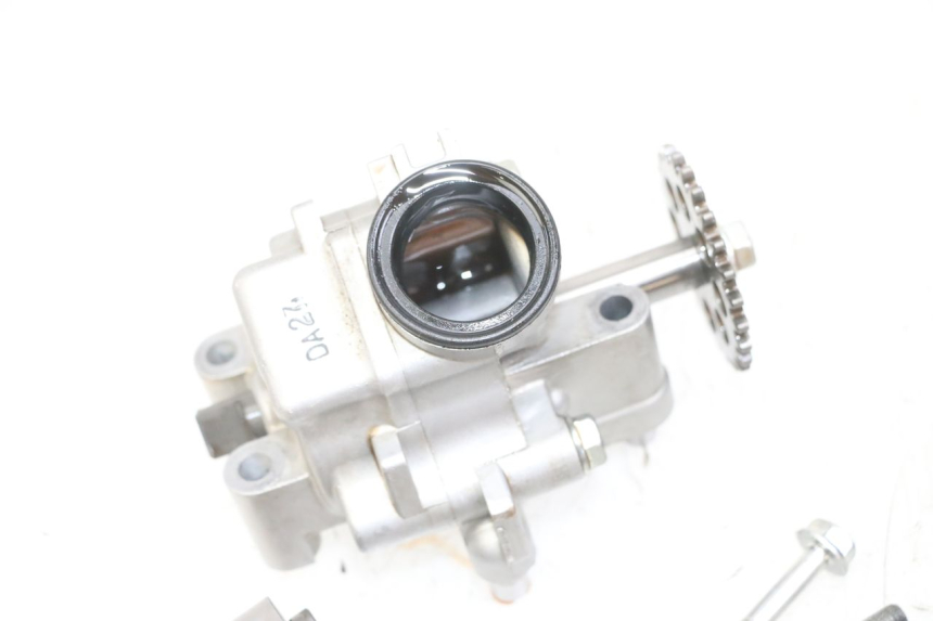 photo de BOMBA ACEITE HONDA CB R 1000 (2018 - 2023)