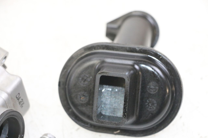 photo de BOMBA ACEITE HONDA CB R 1000 (2018 - 2023)