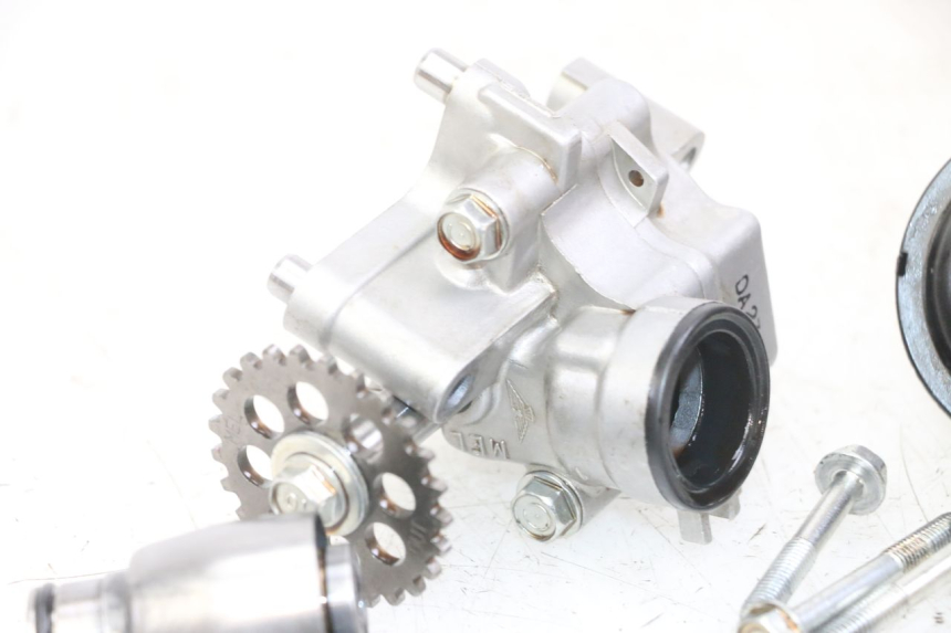 photo de BOMBA ACEITE HONDA CB R 1000 (2018 - 2023)