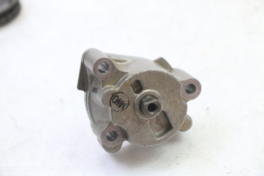 photo de BOMBA DE ACEITE HONDA CBR RR FIREBLADE 900 (1992 - 1994)