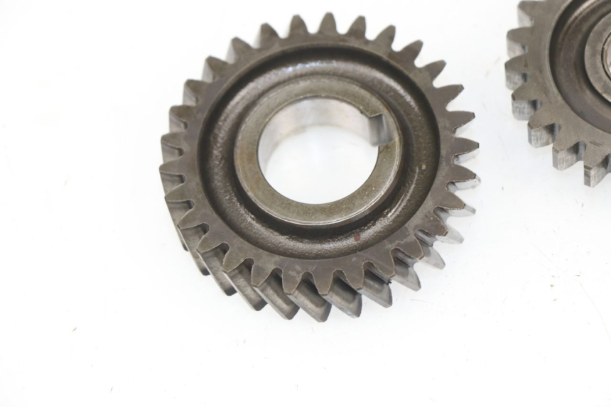 photo de BOMBA ACEITE SUZUKI DR DJEBEL 600 (1985 - 1990)