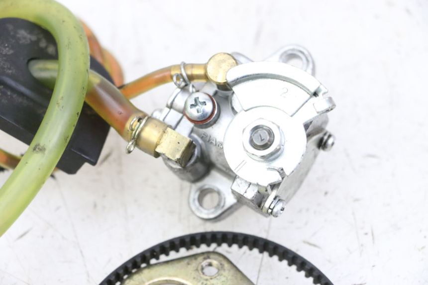 photo de BOMBA DE ACEITE PIAGGIO ZIP 2T 50 (2009 - 2019)