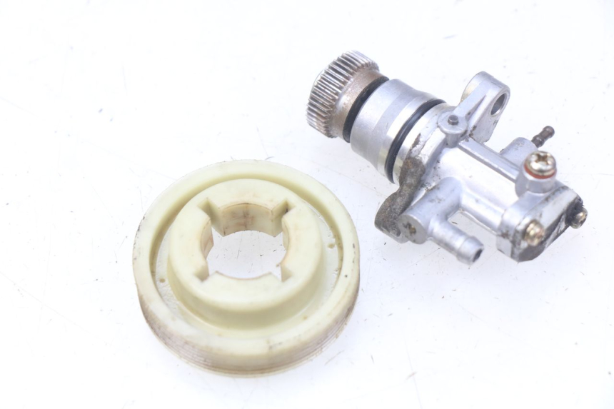 photo de BOMBA DE ACEITE APRILIA SR LC 50 (1997 - 2004)