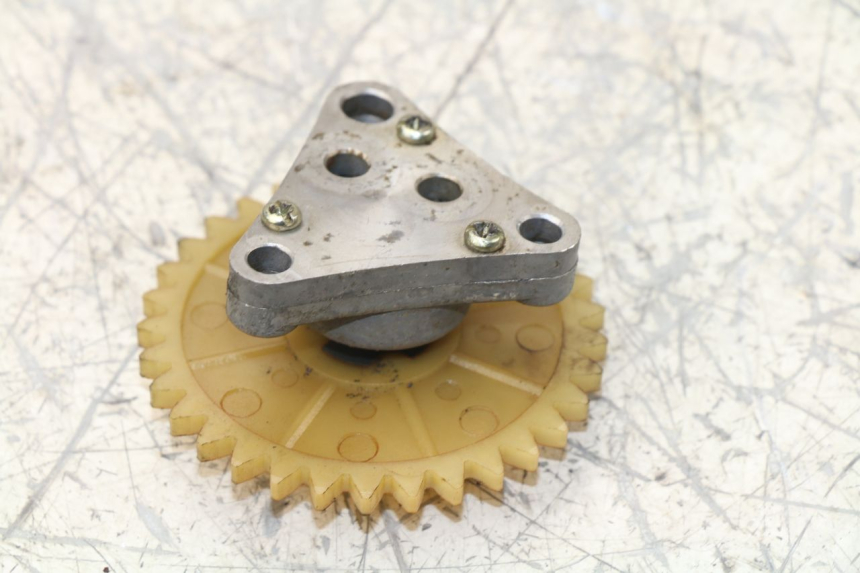 photo de BOMBA ACEITE YIYING WALLABY 50 (2007 - 2015)