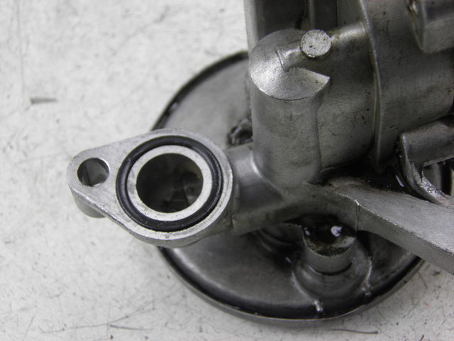 photo de BOMBA ACEITE YAMAHA XJ F 900 (1983 - 1994)