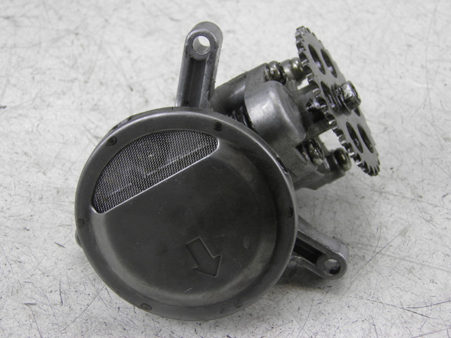 photo de BOMBA ACEITE YAMAHA XJ F 900 (1983 - 1994)